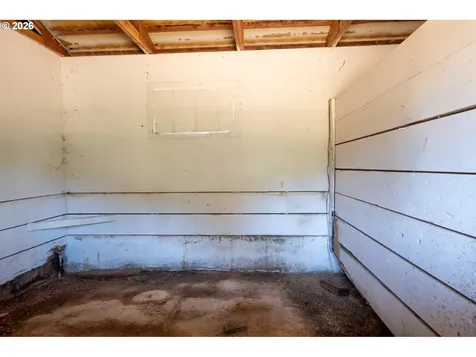 1329 Larson Road Roseburg OR 97471
