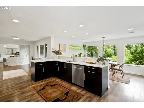 4000 SE Aldercrest Road Milwaukie OR 97222