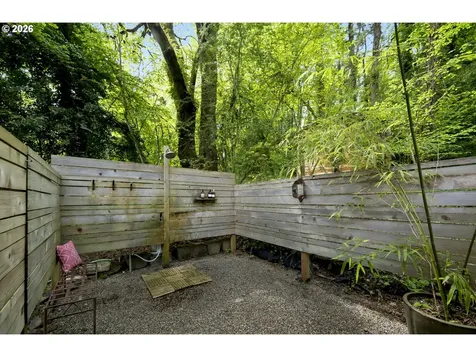 4000 SE Aldercrest Road Milwaukie OR 97222