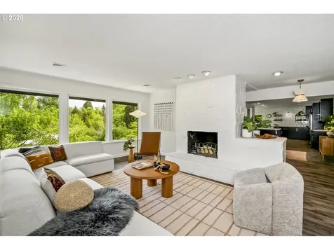 4000 SE Aldercrest Road Milwaukie OR 97222