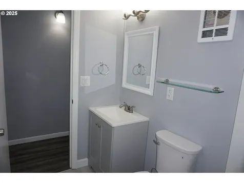 11403 NE Conifer Drive Vancouver WA 98662