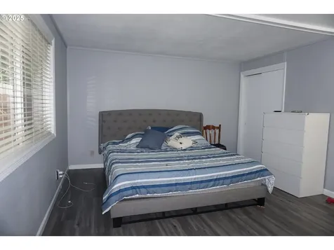 11403 NE Conifer Drive Vancouver WA 98662