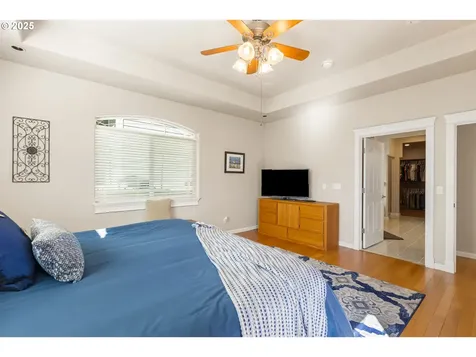 1732 Scardi Boulevard Sutherlin OR 97479