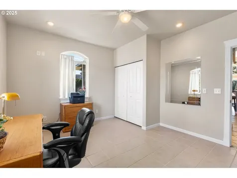 1732 Scardi Boulevard Sutherlin OR 97479