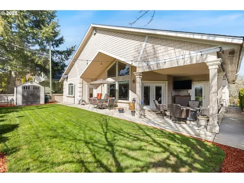 1732 Scardi Boulevard Sutherlin OR 97479