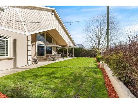 1732 Scardi Boulevard Sutherlin OR 97479