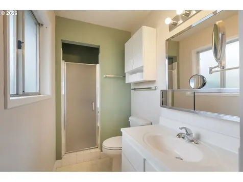3142 22nd Avenue Forest Grove OR 97116