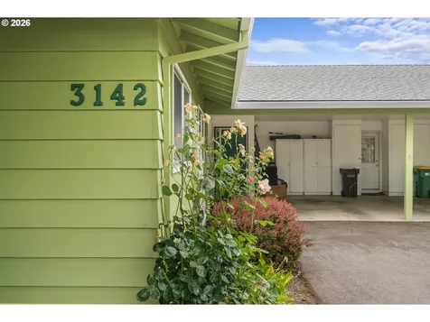 3142 22nd Avenue Forest Grove OR 97116