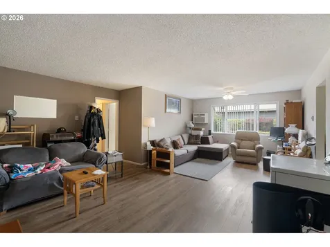 3142 22nd Avenue Forest Grove OR 97116