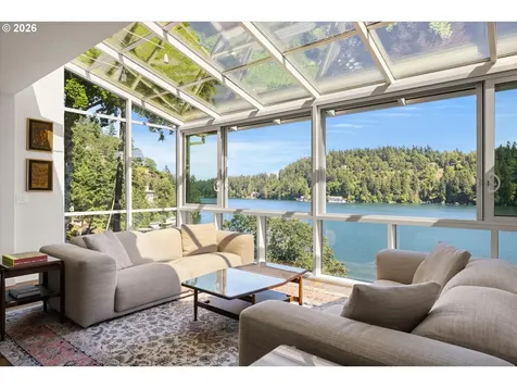 2470 Summit Court Lake Oswego OR 97034