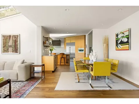 2470 Summit Court Lake Oswego OR 97034