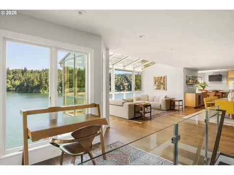 2470 Summit Court Lake Oswego OR 97034