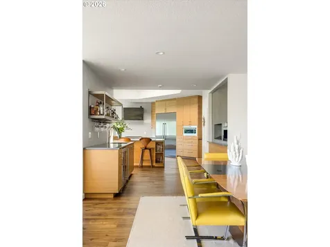 2470 Summit Court Lake Oswego OR 97034