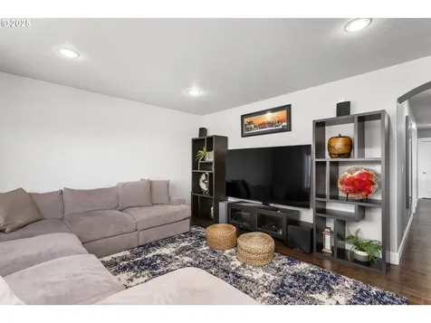 1276 S 15th Way Ridgefield WA 98642