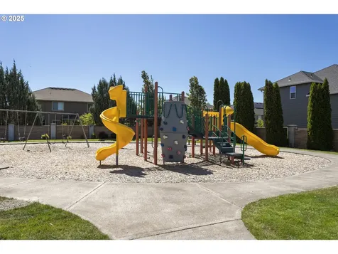 1276 S 15th Way Ridgefield WA 98642