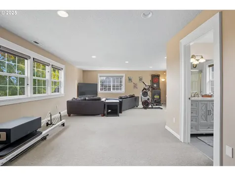 5111 NW 141st Street Vancouver WA 98685