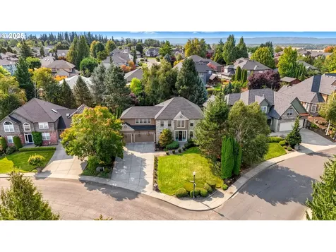 5111 NW 141st Street Vancouver WA 98685
