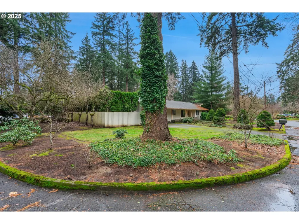 19060 Terry Avenue Lake Oswego OR 97035