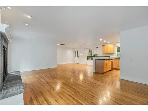 19060 Terry Avenue Lake Oswego OR 97035