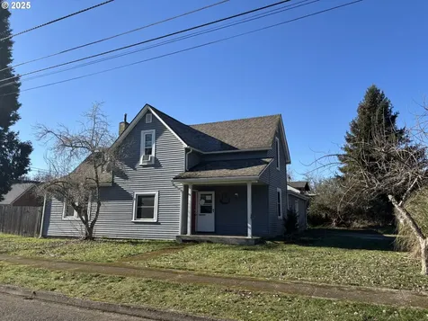 243 N G Street Cottage Grove OR 97424