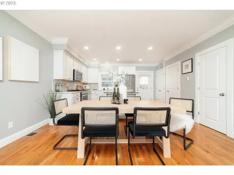 629 NE Randall Avenue Portland OR 97232