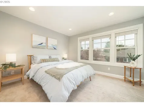 629 NE Randall Avenue Portland OR 97232