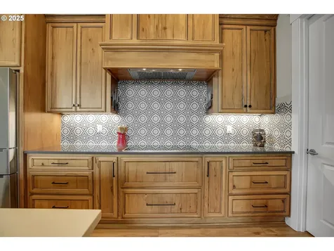 18308 NE 79th Street Vancouver WA 98682