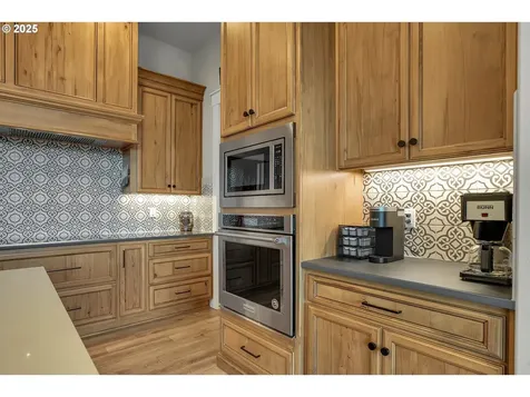 18308 NE 79th Street Vancouver WA 98682