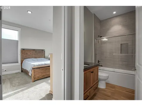 18308 NE 79th Street Vancouver WA 98682