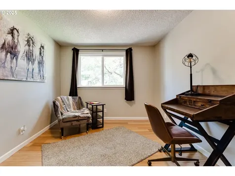 4117 E Amazon Drive Eugene OR 97405