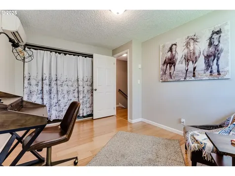 4117 E Amazon Drive Eugene OR 97405