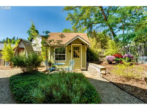 4117 E Amazon Drive Eugene OR 97405
