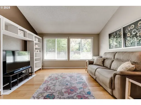 4117 E Amazon Drive Eugene OR 97405