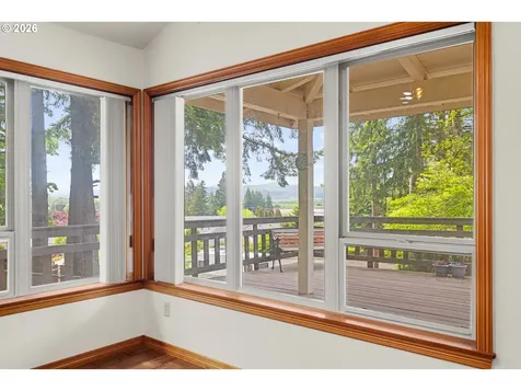 1446 W 14th Place Coquille OR 97423