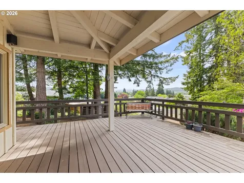 1446 W 14th Place Coquille OR 97423