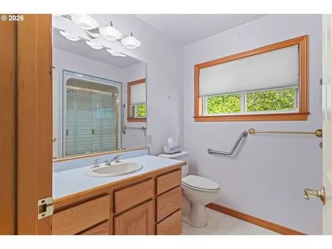 1446 W 14th Place Coquille OR 97423