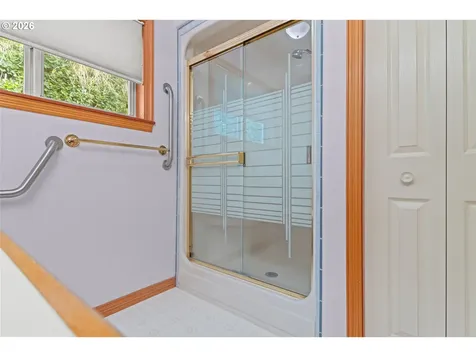 1446 W 14th Place Coquille OR 97423