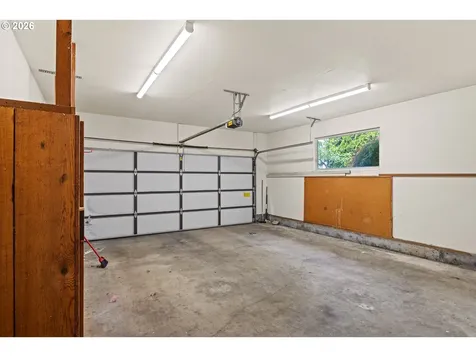 1446 W 14th Place Coquille OR 97423