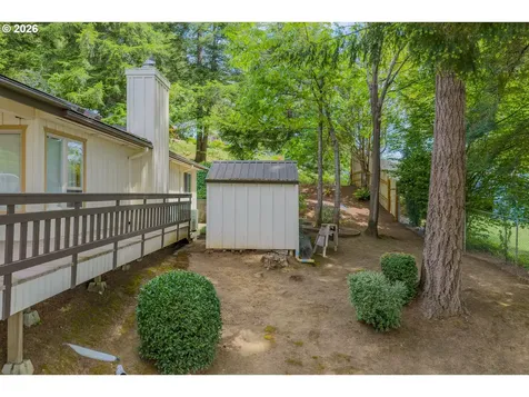 1446 W 14th Place Coquille OR 97423