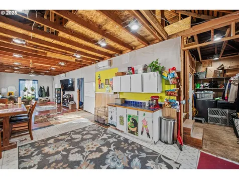2671 Sheridan Avenue North Bend OR 97459