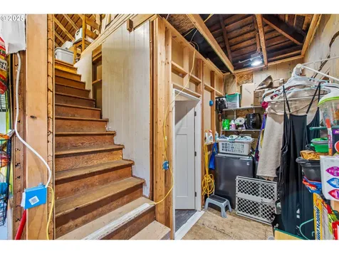 2671 Sheridan Avenue North Bend OR 97459