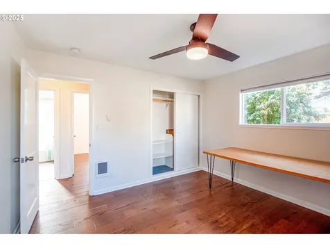 4820 SE Gladstone Street Portland OR 97206