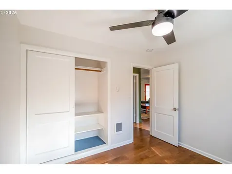 4820 SE Gladstone Street Portland OR 97206