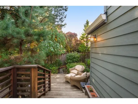 11261 SW Pintail Loop Beaverton OR 97007