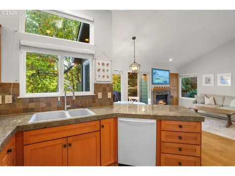 11261 SW Pintail Loop Beaverton OR 97007