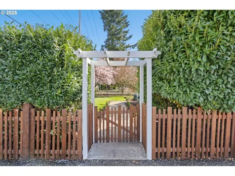 6309 NE 159th Street Vancouver WA 98686
