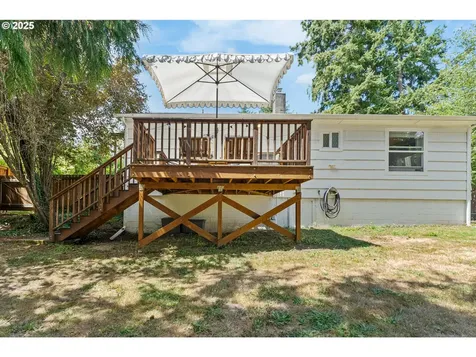 4995 SW Nevada Court Portland OR 97219