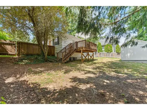 4995 SW Nevada Court Portland OR 97219