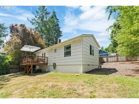 4995 SW Nevada Court Portland OR 97219