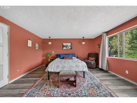 390 Hunington Avenue Eugene OR 97405